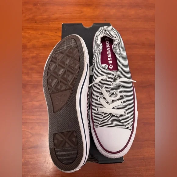 Converse Black and White Striped Sneakers - Picture 4 of 6